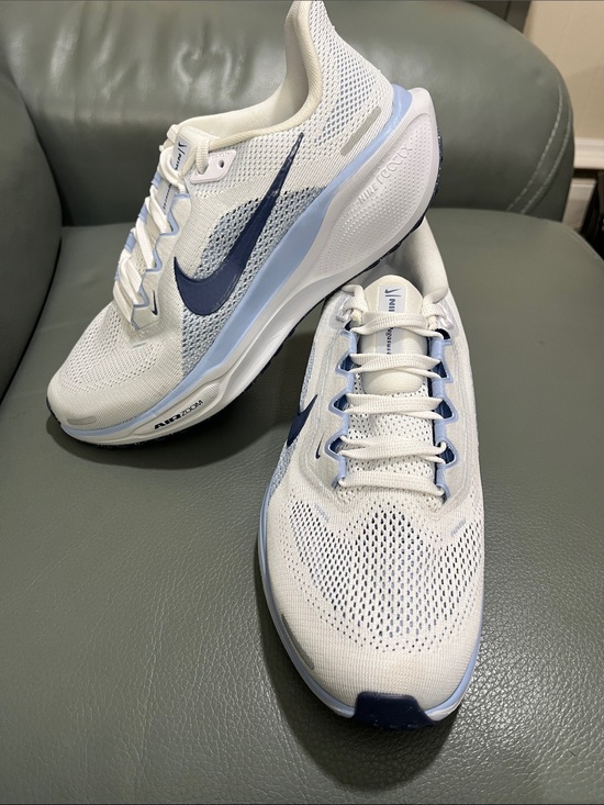 Nike Shoes - Nike Pegasus 41 White & Blue Air Zoom Running Shoes